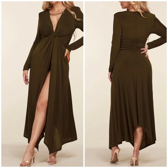 The Envy Maxi Dress by L’atiste - Picture 7 of 9